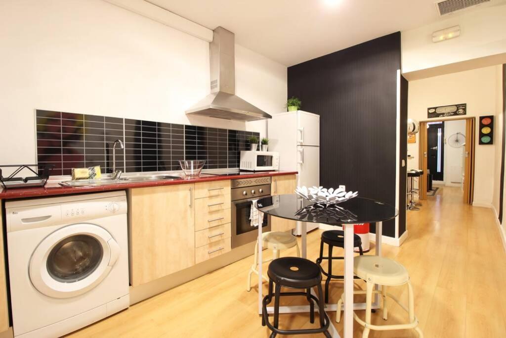 Centrico Apartamento Estilo Pop-Art By Batuecas Madrid Kültér fotó