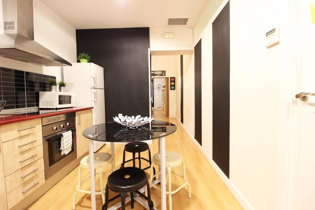 Centrico Apartamento Estilo Pop-Art By Batuecas Madrid Kültér fotó